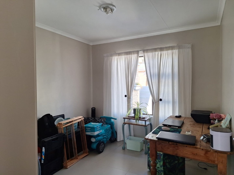 3 Bedroom Property for Sale in Noorsekloof Eastern Cape